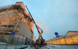 Lohkva soojuselektrijaama absorberi ruumi ehitustööd