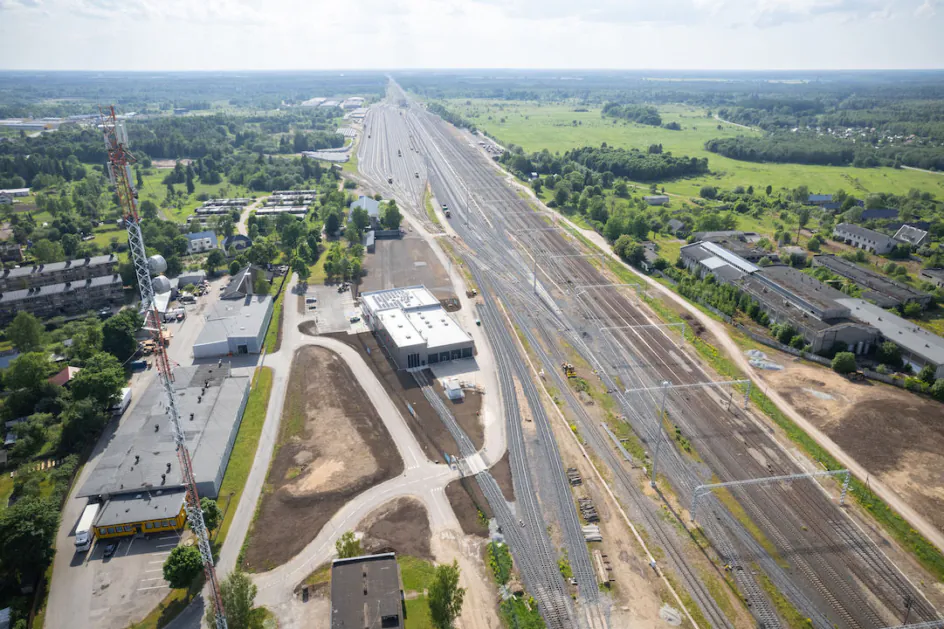 Tapa haldushoone ehitus ja peatöövõtt